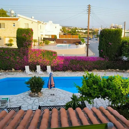 Sophia Bay Home- Next To Coral Bay