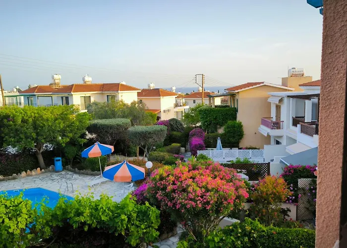 Sophia Bay Home- Next To Coral Bay Apartmán *