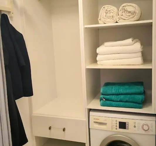 Sophia Bay Home- Next To Coral Bay Apartmán